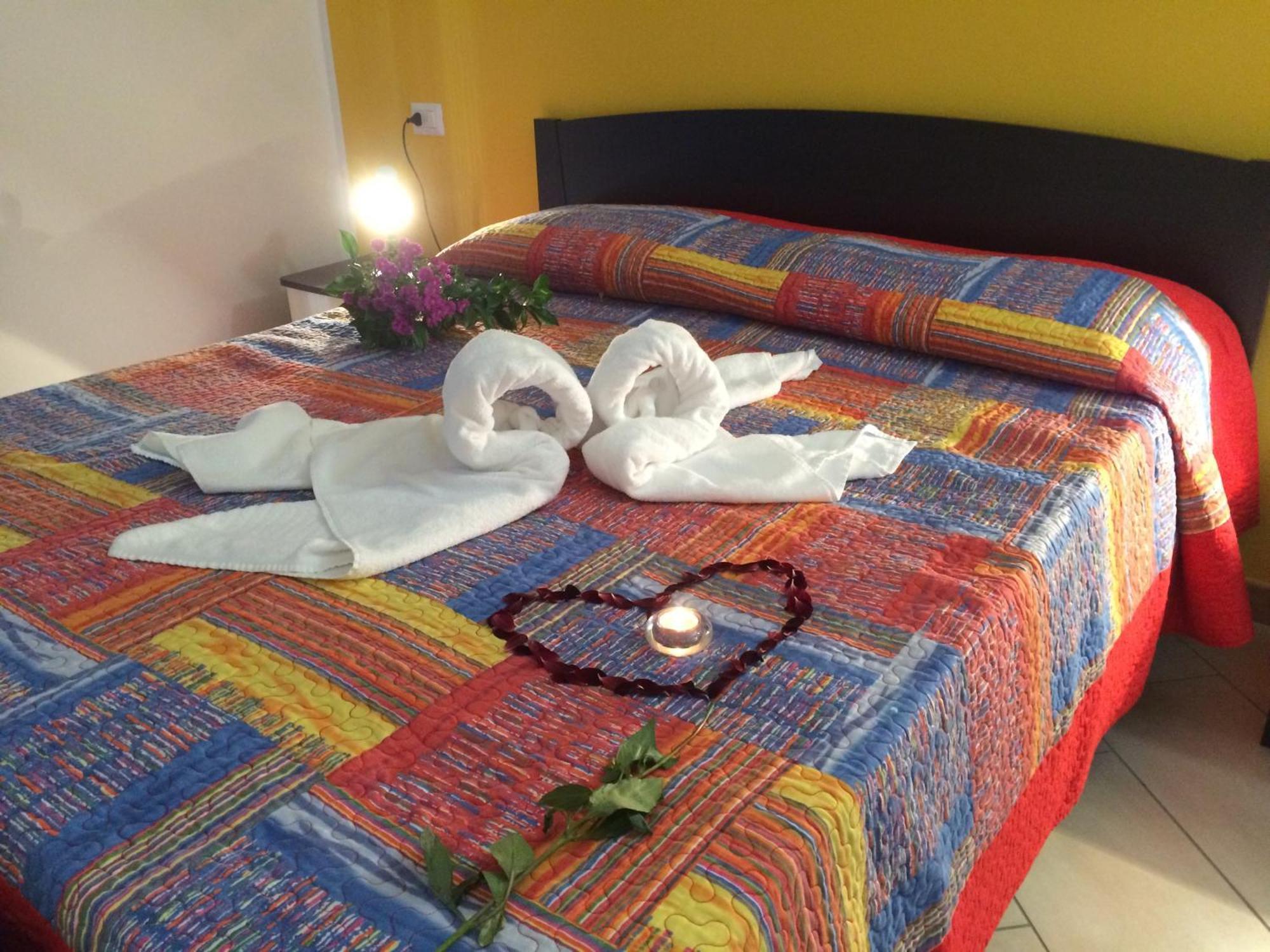 Residence Le Azalee & Spa Vercana Pokój zdjęcie
