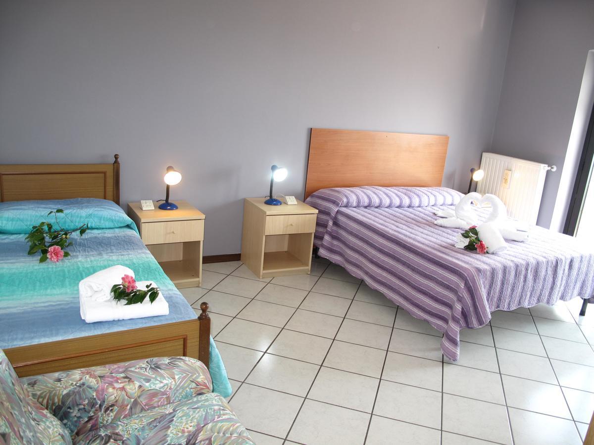 Residence Le Azalee & Spa Vercana Zewnętrze zdjęcie